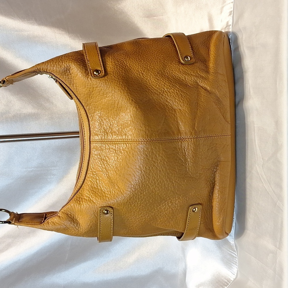 Tan Leather Shoulder Bag - Picture 4 of 12